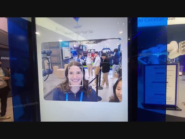 Робот-бармен из будущего 