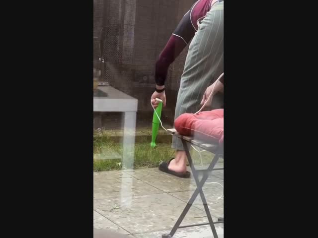 Не нужна ни какая газонокосилка