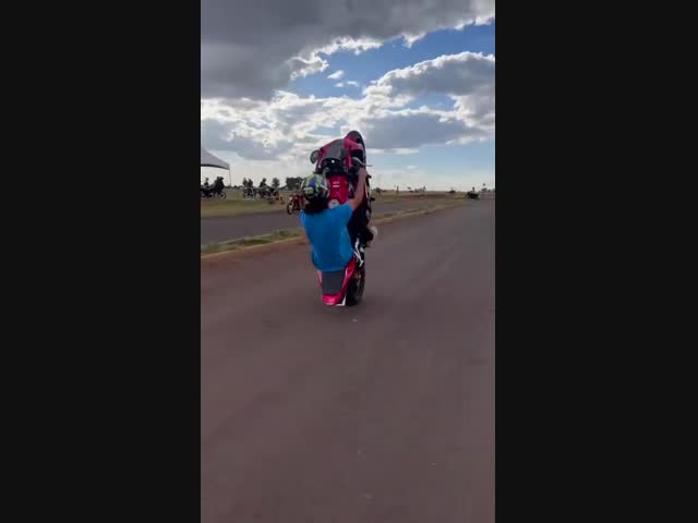 Чуть не остался без головы