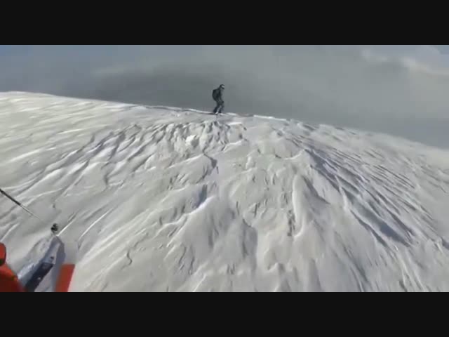 Лыжник выжил в лавине