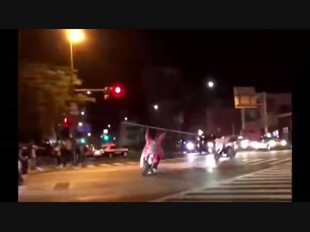 Японские полицейские против босодзуку