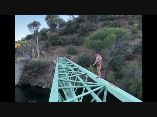 Прыжок на пятую точку