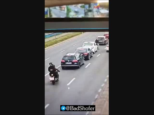 Мало смешного, но всё равно смешно