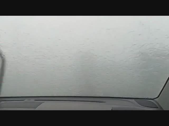 Стихия атакует