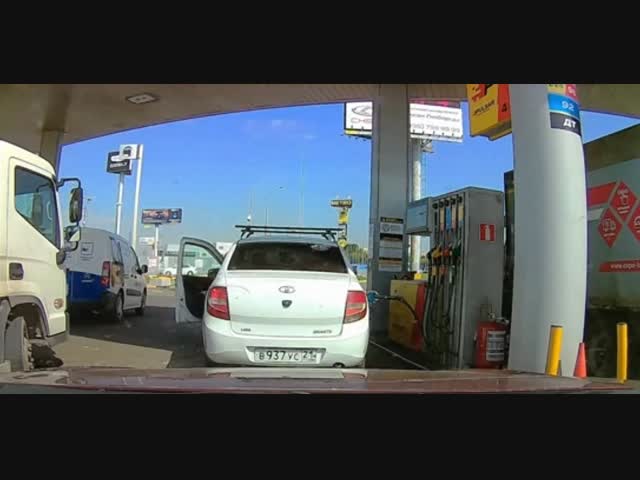 Еще бы чуть чуть и было бы совсем плохо