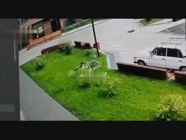 Чудо-девушка