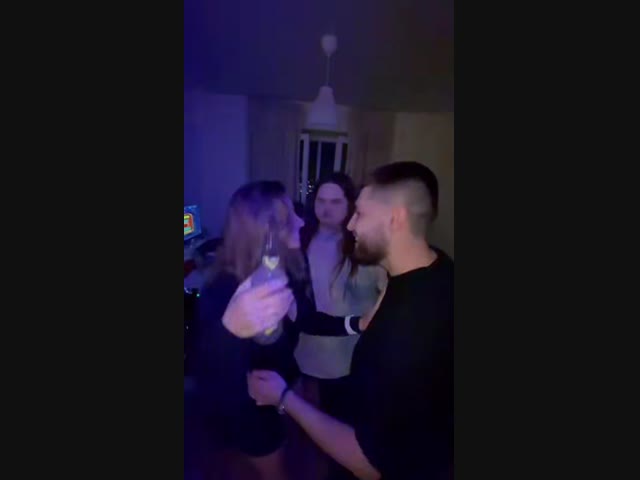 Счастье должно быть с кулаками