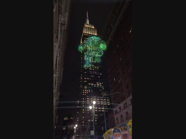 Кинг-Конг из дронов