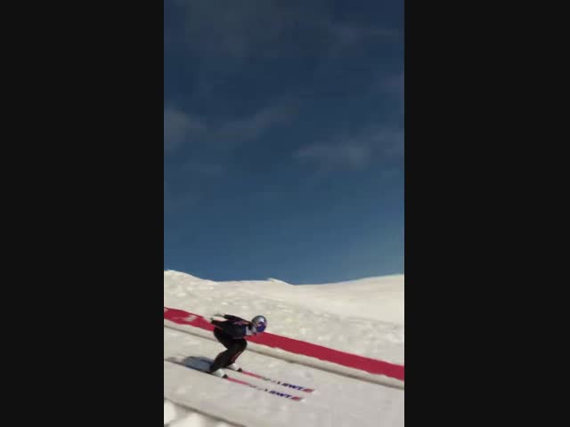 Японский лыжник пролетел над землёй почти 300 метров