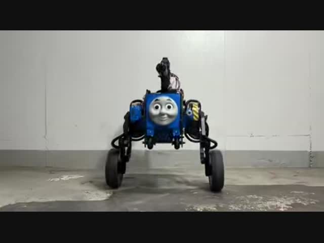 Паровозик Томас повзрослел и заматерел