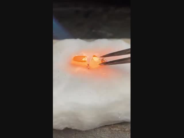 Превращение самородков в золотое украшение