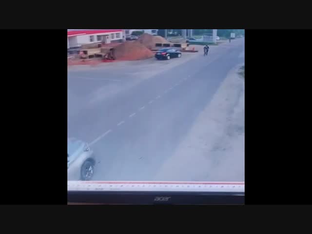 Без шлема и экипировки