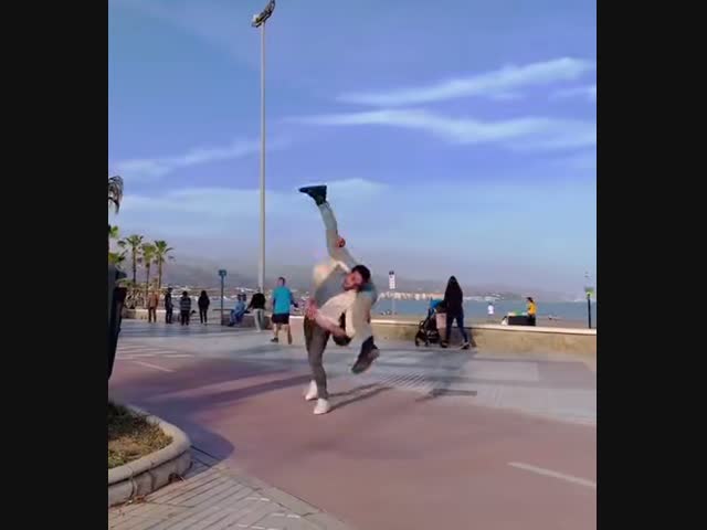 Изобрести колесо заново невозможно? Ну ну