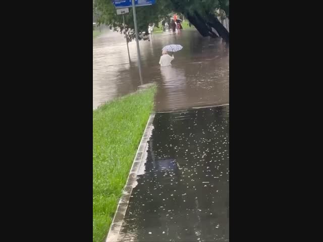 Москва, по ком звонят твои колокола