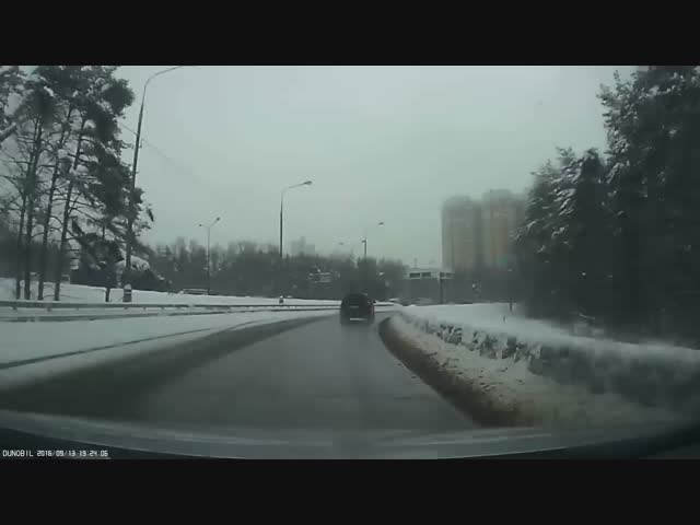 Заснул за рулём