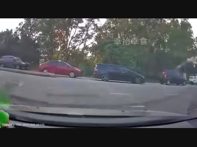 О том, как водят в Китае