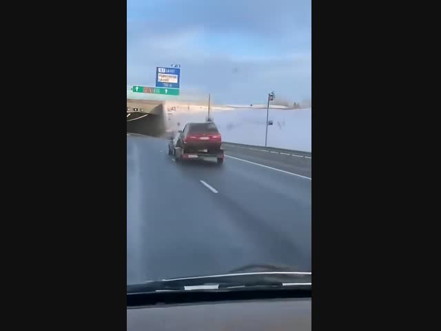 Почему он сразу не остановился?