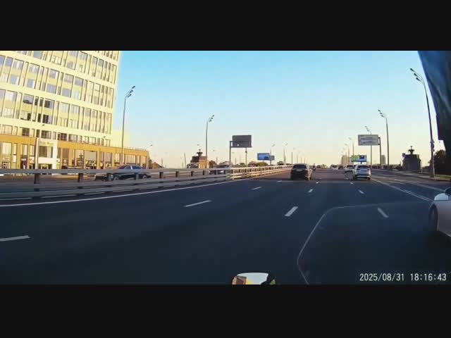 То ли суицидник, то ли самокатчик