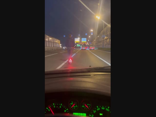 Этот долго не проживет…