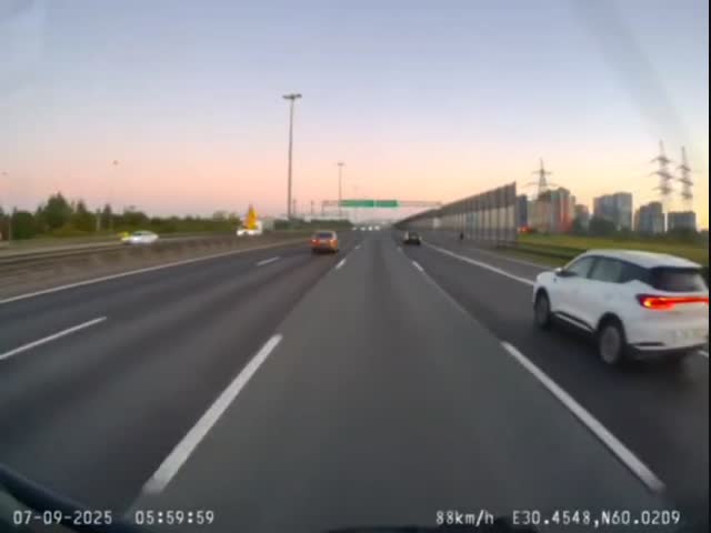 Столкновение на КАДе в Петербурге