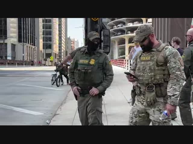 Погоня сотрудников миграционной службы США за доставщиком пиццы