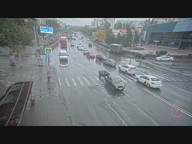 Маршрутке досталось