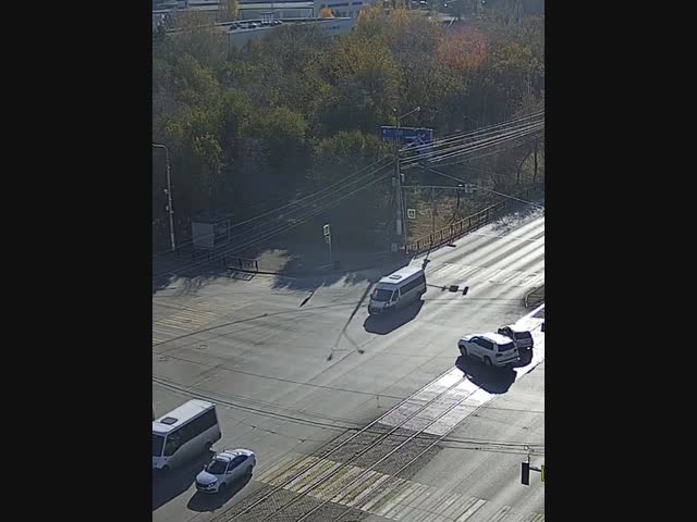 Автомобиль против велосипедиста